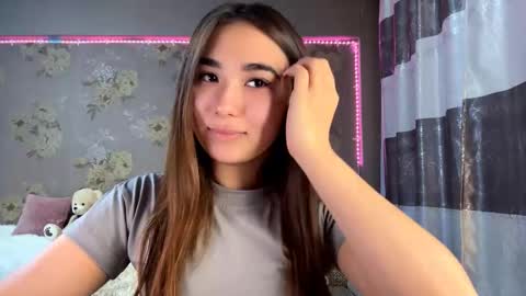 Yuna online show from 11/22/25, 08:24