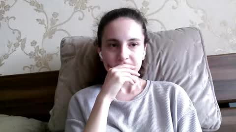 Snapshot of claribelwaker chatting on 06/08/26, 12:16 Clara online show from 06/08/26, 12:16