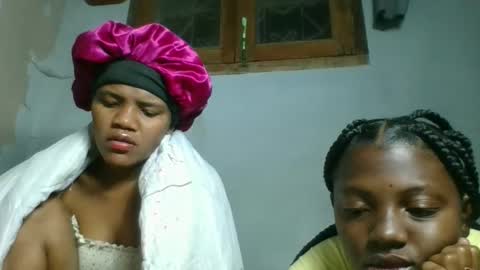 clarisse98 online show from 10/20/25, 01:28