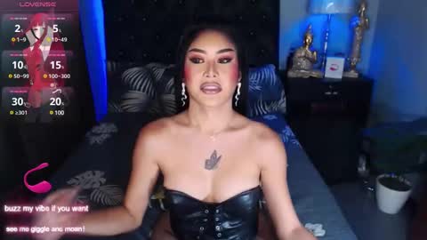 Snapshot of clarizamolina chatting on 12/12/24, 10:02 Clariza online show from 12/12/24, 10:02