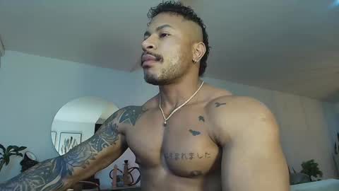 clark_strong online show from 10/06/25, 08:06