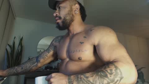 clark_strong online show from 06/10/26, 11:09