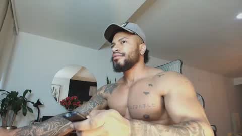 Snapshot of clark_strong chatting on 06/19/26, 11:36 clark_strong online show from 06/19/26, 11:36