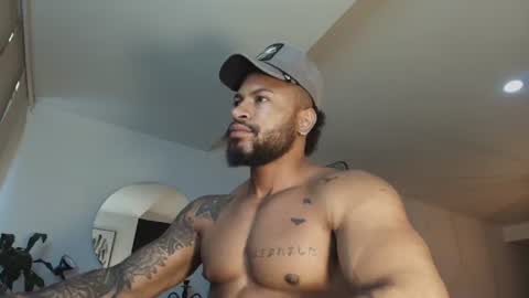 Snapshot of clark_strong chatting on 06/29/26, 01:22 clark_strong online show from 06/29/26, 01:22