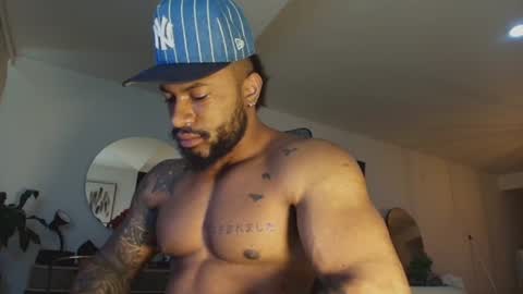 Snapshot of clark_strong chatting on 06/30/26, 01:45 clark_strong online show from 06/30/26, 01:45