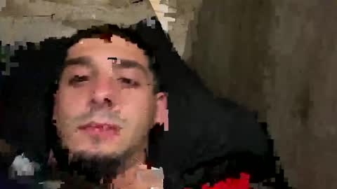 Snapshot of clarkshammer95 chatting on 02/09/25, 04:25 clarkshammer95 online show from 02/09/25, 04:25