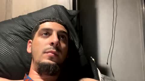 Snapshot of clarkshammer95 chatting on 02/11/25, 04:22 clarkshammer95 online show from 02/11/25, 04:22