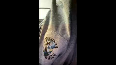 Snapshot of clarkshammer95 chatting on 01/06/26, 03:49 clarkshammer95 online show from 01/06/26, 03:49