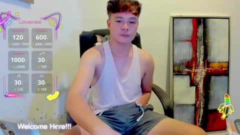 Snapshot of clarkyplaze chatting on 04/26/26, 11:46 Clark online show from 04/26/26, 11:46