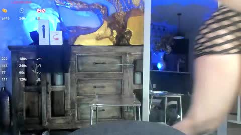 Snapshot of classy4uuuu chatting on 11/05/25, 10:32 Classy online show from 11/05/25, 10:32