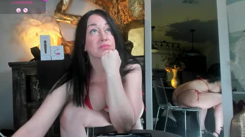 Snapshot of classy4uuuu chatting on 11/17/25, 07:52 Classy online show from 11/17/25, 07:52