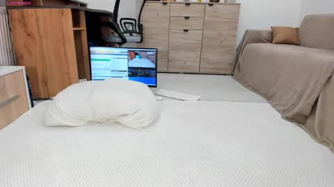 Deea xxx online show from 11/04/25, 01:27