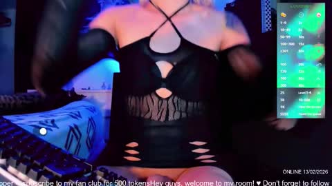 Snapshot of claudia_cooper chatting on 02/13/26, 11:45 online show from 02/13/26, 11:45