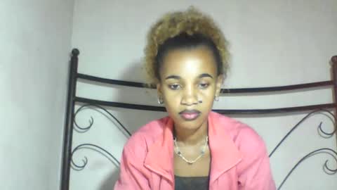 Snapshot of claudiannah chatting on 05/24/26, 07:19 claudianne online show from 05/24/26, 07:19