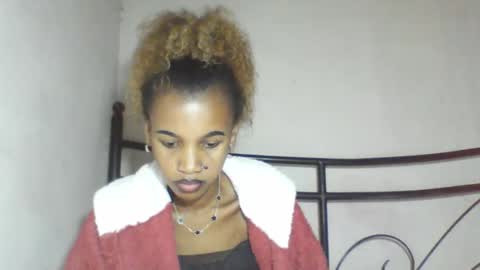 Snapshot of claudiannah chatting on 05/27/26, 06:38 claudianne online show from 05/27/26, 06:38