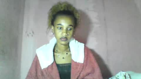 Snapshot of claudiannah chatting on 05/31/26, 02:57 claudianne online show from 05/31/26, 02:57