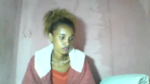 Snapshot of claudiannah chatting on 06/06/26, 06:01 claudianne online show from 06/06/26, 06:01