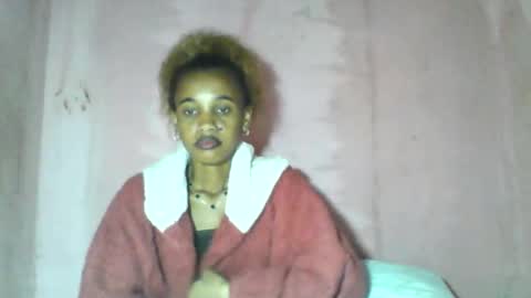 Snapshot of claudiannah chatting on 06/07/26, 06:22 claudianne online show from 06/07/26, 06:22
