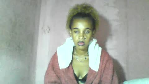 Snapshot of claudiannah chatting on 06/14/26, 05:15 claudianne online show from 06/14/26, 05:15