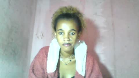 Snapshot of claudiannah chatting on 06/15/26, 06:59 claudianne online show from 06/15/26, 06:59