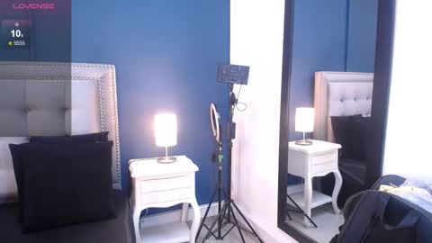 Anastasia Owen online show from 01/10/25, 02:25