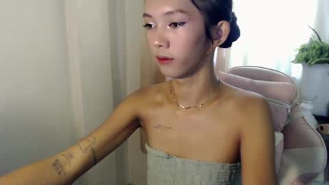 KIM online show from 05/22/26, 05:14