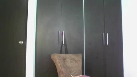 Clay online show from 05/06/26, 03:17