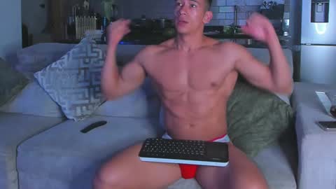 Snapshot of claytonburgues chatting on 02/13/25, 04:11 claytonburgues online show from 02/13/25, 04:11