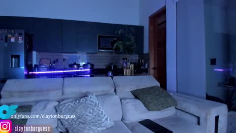 Snapshot of claytonburgues chatting on 10/03/25, 04:20 claytonburgues online show from 10/03/25, 04:20