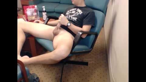 Snapshot of clayyalc2 chatting on 03/10/25, 06:27 clayyalc2 online show from 03/10/25, 06:27