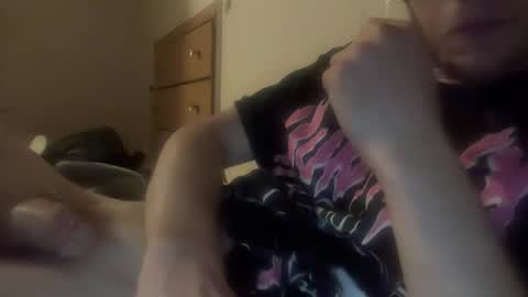 Snapshot of cleatus27 chatting on 05/02/26, 02:49 cleatus27 online show from 05/02/26, 02:49