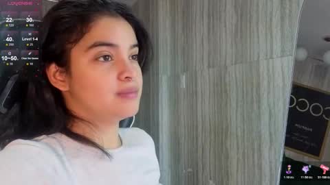 Snapshot of clementine_t chatting on 11/27/25, 12:51 Clementine online show from 11/27/25, 12:51