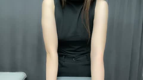 Snapshot of clementinecampion chatting on 07/04/26, 04:13 Viki online show from 07/04/26, 04:13