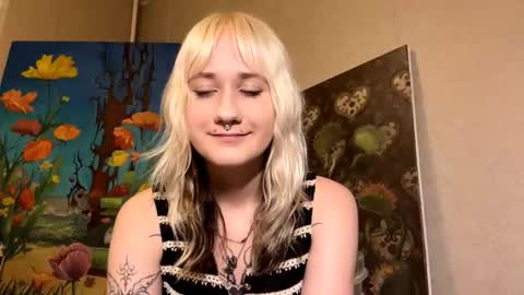 Jenny online show from 10/13/25, 05:24