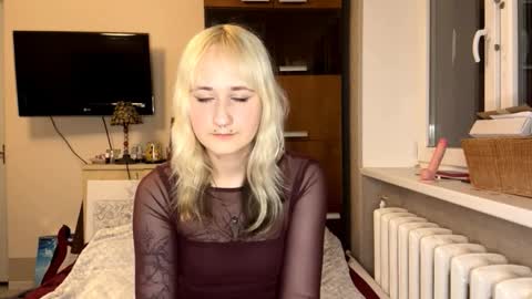 Jenny online show from 11/01/25, 06:32