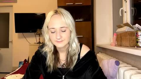 Jenny online show from 11/17/25, 06:57