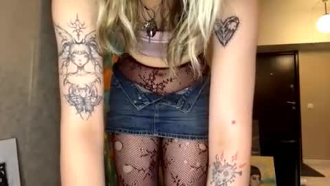 Jenny online show from 11/29/25, 08:23