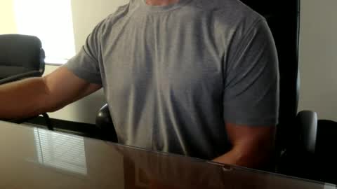 Snapshot of clemike69 chatting on 08/07/26, 06:43 clemike69 online show from 08/07/26, 06:43