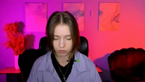 Snapshot of cleo_cool chatting on 03/06/26, 09:50 ur Cleo online show from 03/06/26, 09:50