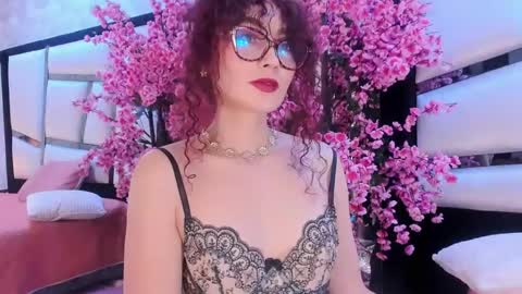       online show from 05/02/26, 05:45
