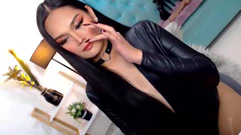 Cleo online show from 10/14/25, 11:27