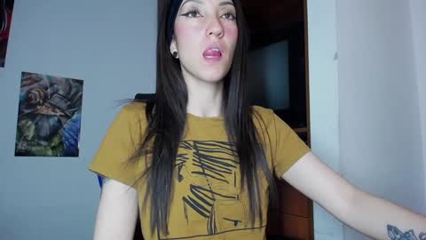 Snapshot of cleopatra_cute chatting on 01/18/25, 03:09 Nicol online show from 01/18/25, 03:09