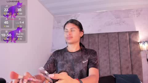 Cleopatra online show from 12/31/24, 06:57