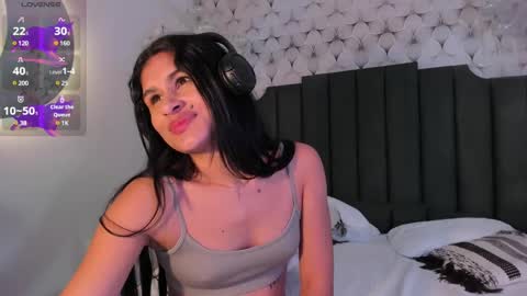 Cleopatra online show from 01/12/25, 10:43