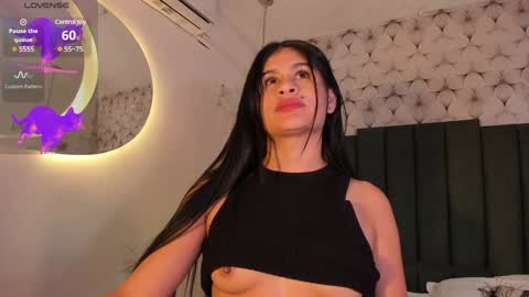 Cleopatra online show from 01/21/25, 11:45