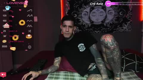 Snapshot of cleosexxx chatting on 05/17/26, 08:05 cleo y maikol online show from 05/17/26, 08:05