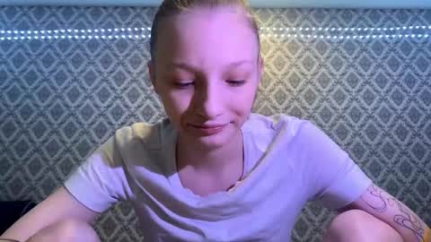 Cleo online show from 12/16/25, 05:29