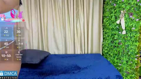 Clhoe online show from 12/15/25, 03:00