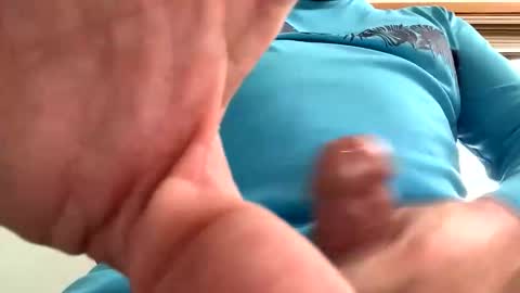 Snapshot of climberguy00 chatting on 12/22/25, 11:46 ClimberGuy online show from 12/22/25, 11:46