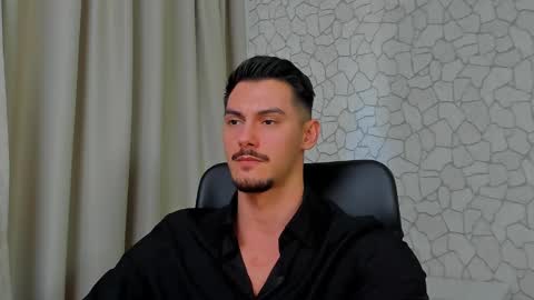Snapshot of clintmasterss chatting on 01/23/25, 11:37 ClintMasterss online show from 01/23/25, 11:37